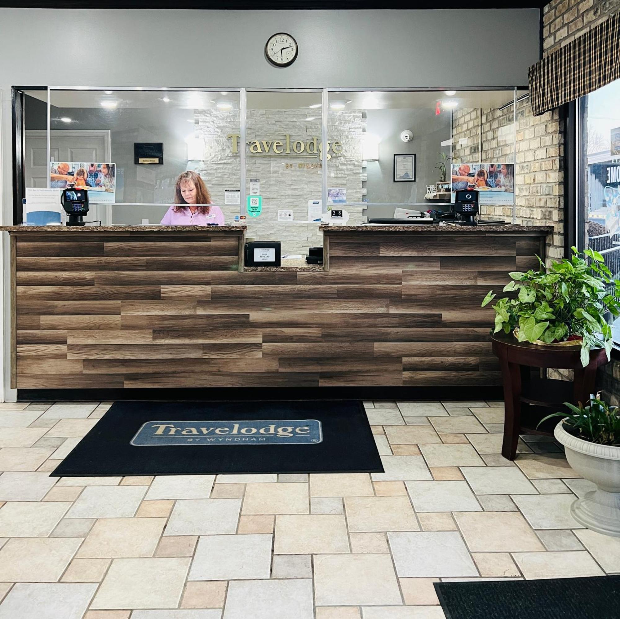 Travelodge By Wyndham Wytheville Εξωτερικό φωτογραφία